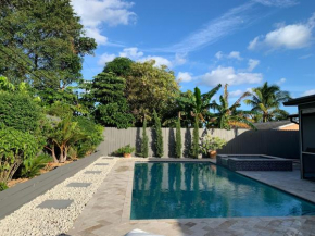 Retreat with Salt Water Heated Pool & Spa